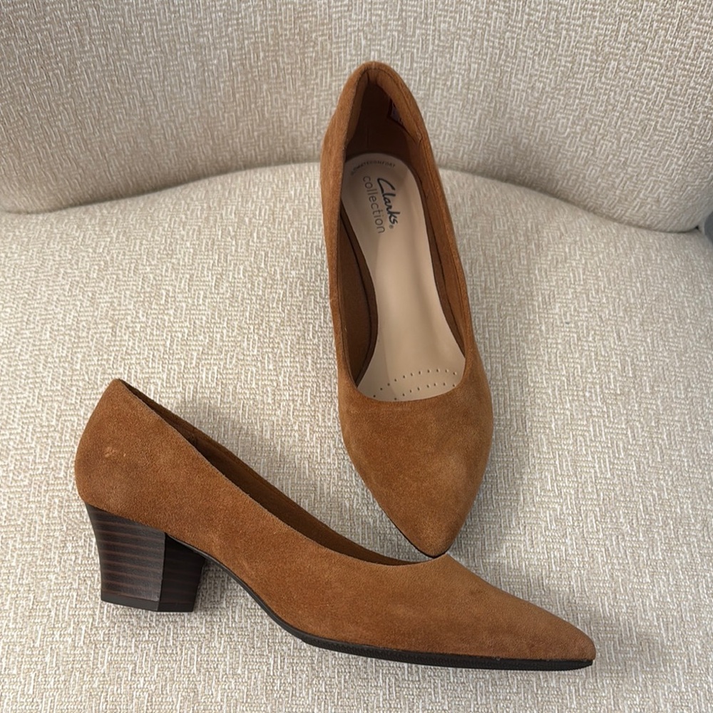 Women's Suede Pointed-Toe Pumps - Brown - Picture 3 of 4